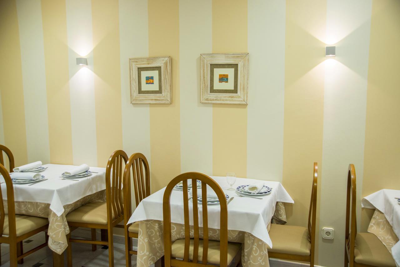Hotel Duna Portonovo Bagian luar foto