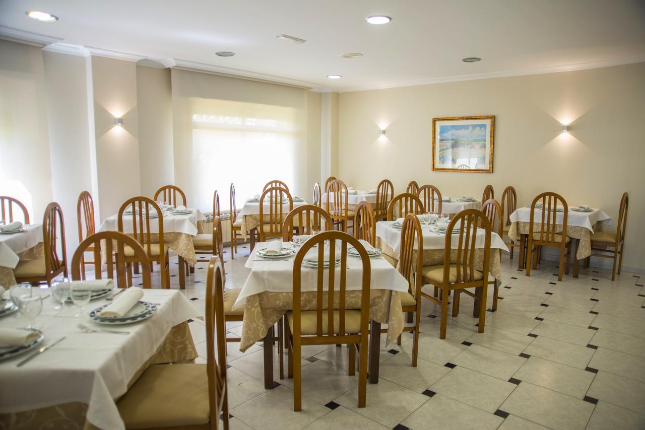 Hotel Duna Portonovo Bagian luar foto